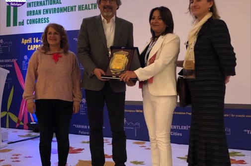 
                            II. Uluslararası Şehir, Çevre Sağlık Kongresi'nde Söke Belediyesi'ne Ödül
                        