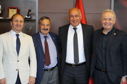 
                            İYİ Parti Milletvekili Aydın Adnan Sezgin'den Başkan Tuncel'e Ziyaret
                        